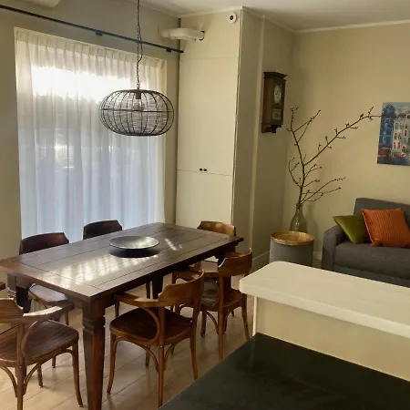 Very Ground Floor In A Great Location * Ámsterdam